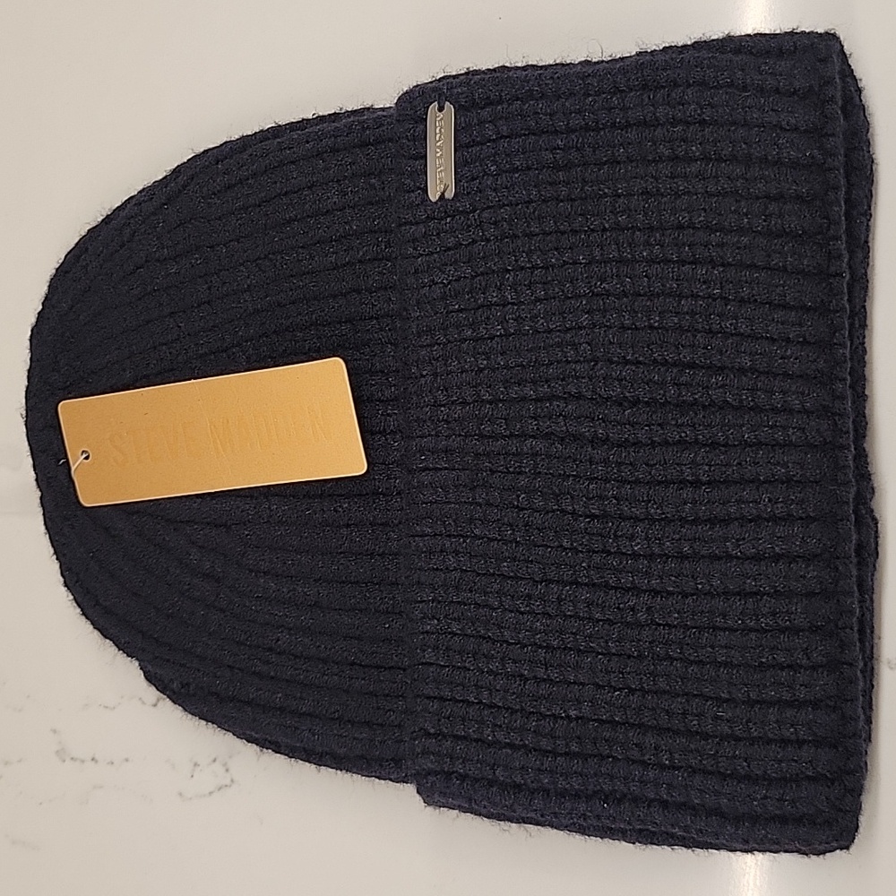 Steve Madden SMA-825 Black Wide Cuff Beanie Toque NWT